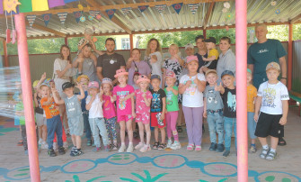 "Когда вся семья вместе, так и душа на месте ". "Когда вся семья вместе, так и душа на месте ".