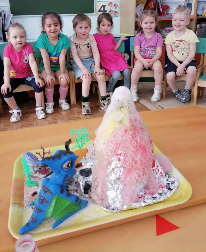 "Динозавры" "Динозавры".